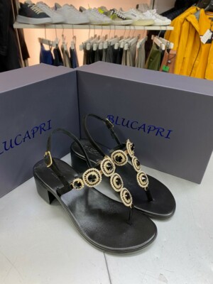 Sandalo infradito Gioiello Made in Capri con pietre nere tacco 50