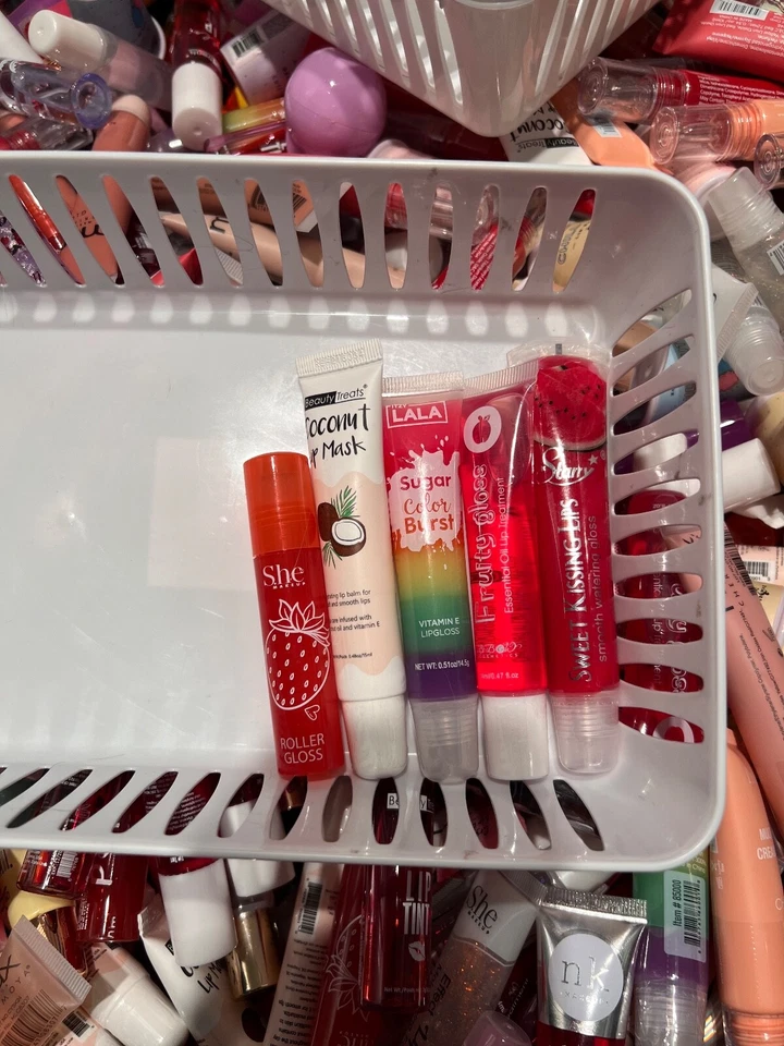 Lip Products Bundle, Lipgloss bundle, Mystery Bundle - Image 2 of 4