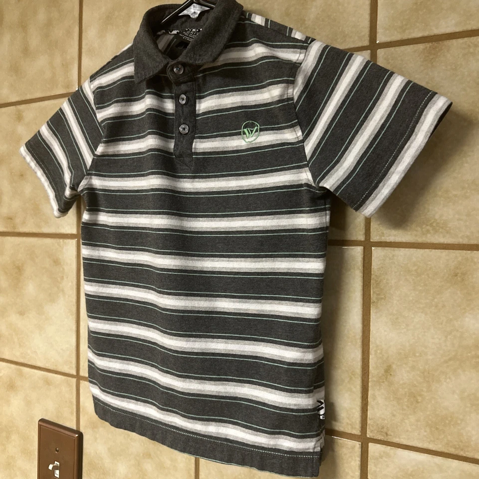 Camisa Polo Shaun Blanca Niños Rayas Gris Cambray y Azul, Schoolcore Niños Talla Pequeña Foto 3 de 4