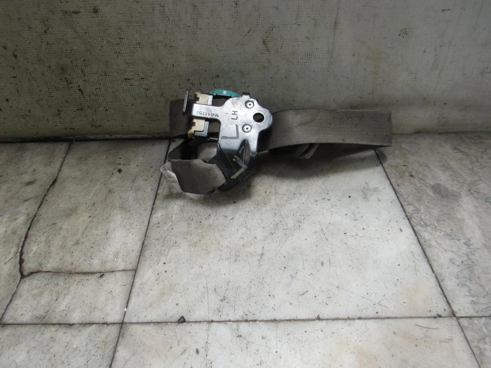 03 04 05 06 07 08 09 10 CHEVY EXPRESS 1500 Cinturón de seguridad delantero OEM Foto 2 de 2