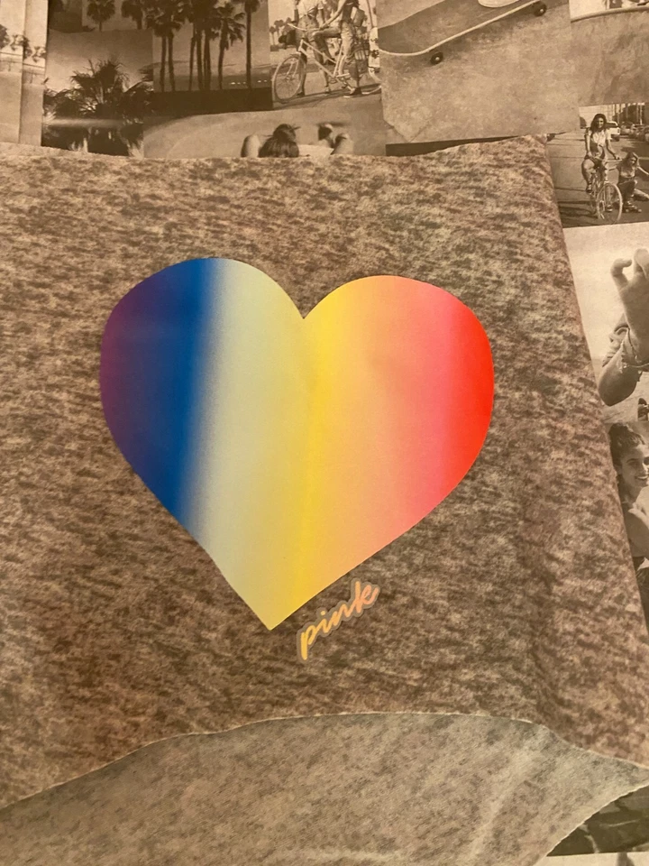 Victoria's Secret розовый без шоу хипстер вересковый уголь стороне полоски с сердцем S - Изображение 3 из 3