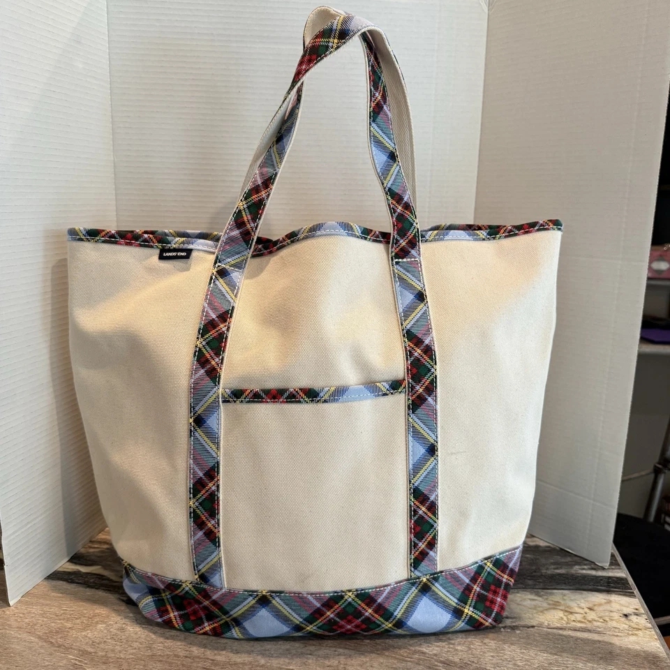 L.ands End Extra Large Tote Bag with Snowflake Design Plaid Straps & Bottom. - Image 2 of 4