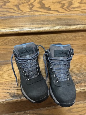 Dark green Sportman's Warehouse hiking boots (U.S size 8 - 25.5cm)