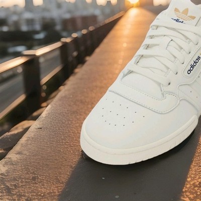 adidas Originals Powerphase Unisex Sneaker Weiß 44 UVP 120  Classic Retro Style