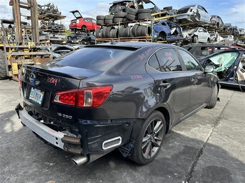 Rocker Panel Molding Driver Left Side 2006 07 08 09 10 11 12 13 Lexus IS250 Foto 4 de 4