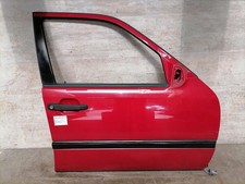 Mercedes C-Klasse w202 T&uuml;r vorn rechts Beifahrert&uuml;r Limo 582-Imperialrot BJ95