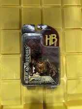 Mezco Hellboy 2 B.P.R.D. Buddies Red Golden Army Soldier Collectible Figure A22