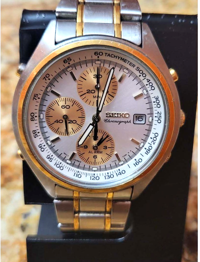 ヴィンテージ　インゴッド Seiko 7T32-7C60 Gold Panda Alarm Chronograph - EXCELLENT New