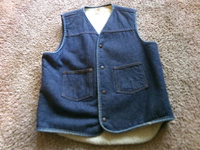 MENS CARHARTT LT SHERPA LINED DENIM JEAN VEST JACKET SIZE MEDIUM M - Image 1 of 4