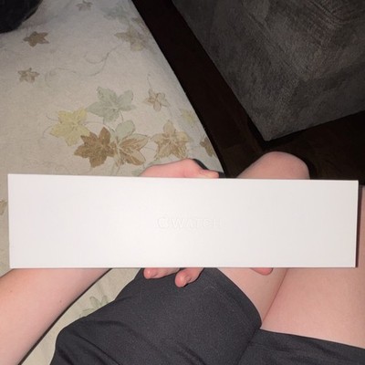 Apple Watch Series 6 40mm Space Gray Aluminum Case Black Sport Band