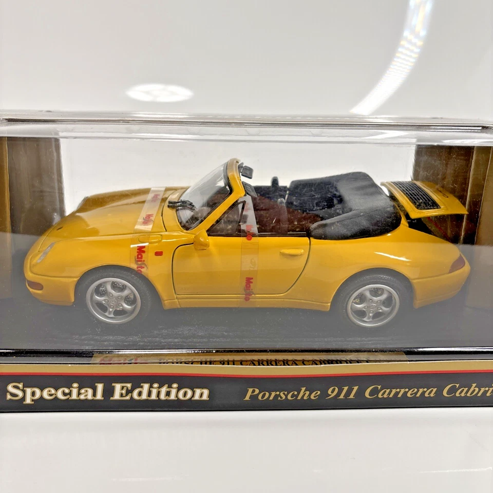 Coche diecast Maisto 1994 Porsche 911 993 Carrera Cabriolet 1:18 Foto 2 de 4