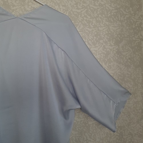 R Label Womens Lux Satin Flowy Oversize Top Light Blue Dolman Sleeve Sz Large - Picture 6 of 9