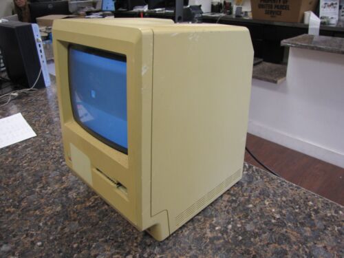 Vintage Original Apple Macintosh M0001E 512K Computer - powers and boots, nice - Picture 4 of 9
