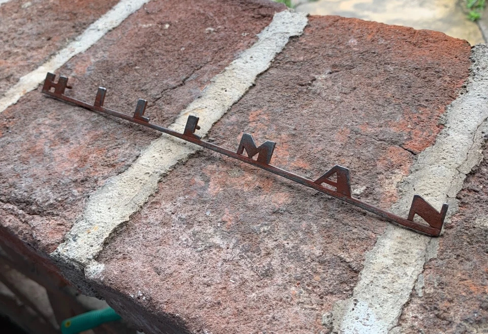 1955 1956 1957 HILLMAN MINX EMBLEMA DE GRADE - Imagem 3 de 4