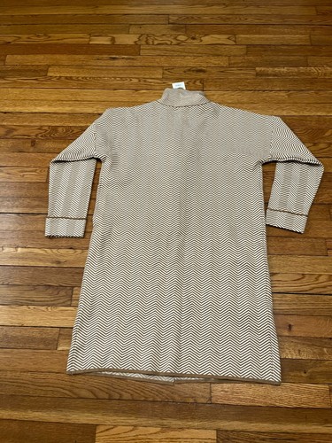 Nine West Chevron Cardigan Sweater Women's Size Medium Button Front NWT $68 - Picture 4 of 4