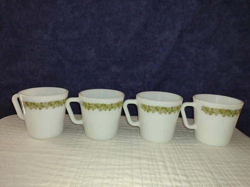 4 Pyrex Spring Blossom Coffee Mugs Green Crazy Daisy Cups D Handle Vintage