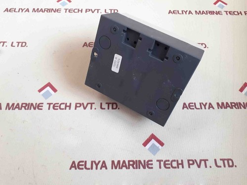 Salzer LB232 32300 B31SM RDYR Load Break Switch 32A 3-Poles - Picture 6 of 7