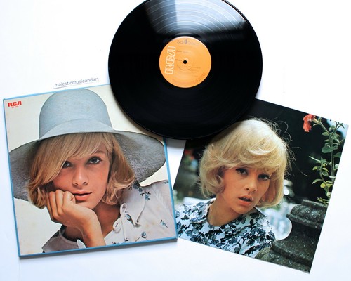 SYLVIE VARTAN 1972 ORIGINAL BOXED VINYL LP +BOOK YEH YEH CHANSON FEMME PSYCH NM - Picture 2 of 7