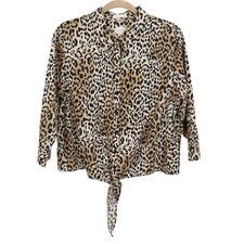 Chicos Leopard Print Shirt Womens M Beige Edgy Striking Kitschy Mob Wife Boho