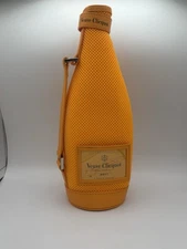 Champagne Veuve Clicquot BRUT Insulated Bottle Cooler Bag Ice Jacket Case 996