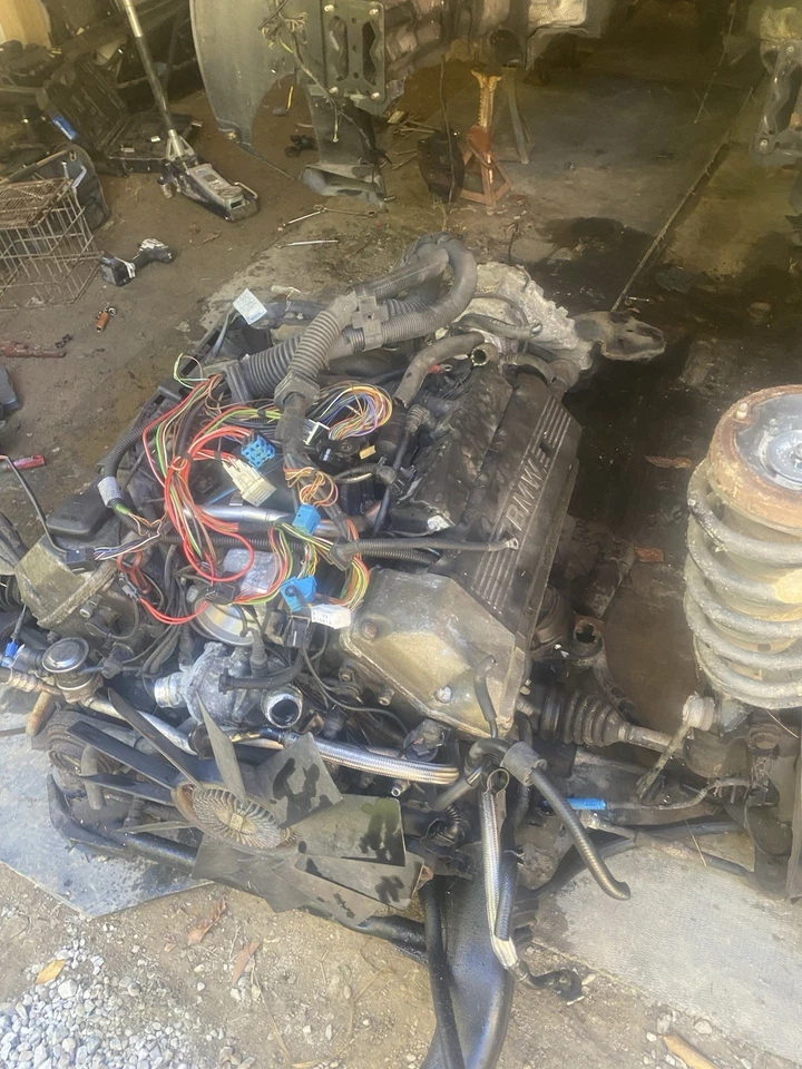 Двигатель 2003 BMW X5 115000 миль M62tu 4.4 V8 с жгутом проводов изготовитель оборудования - Изображение 4 из 4