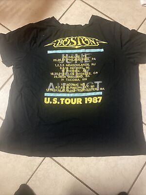 Forever 21 Boston U.S. Tour 1987 Women's Double Sided T-Shirt Size 3X.