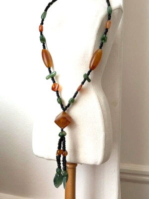 Collier en plastique façon Pierre couleur Ambre Vert Noir superbe état NEUF