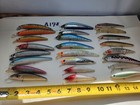 Used Yo-Zuri, Rapala &Unbranded 24 Fishing Lures No Hooks Re Paint