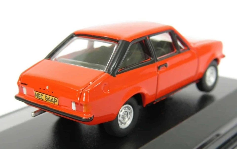 BNIB OXFORD DIECAST 1:76 76ESC001 Ford Escort Mk2 Tango / Orange Car - Image 2 of 2