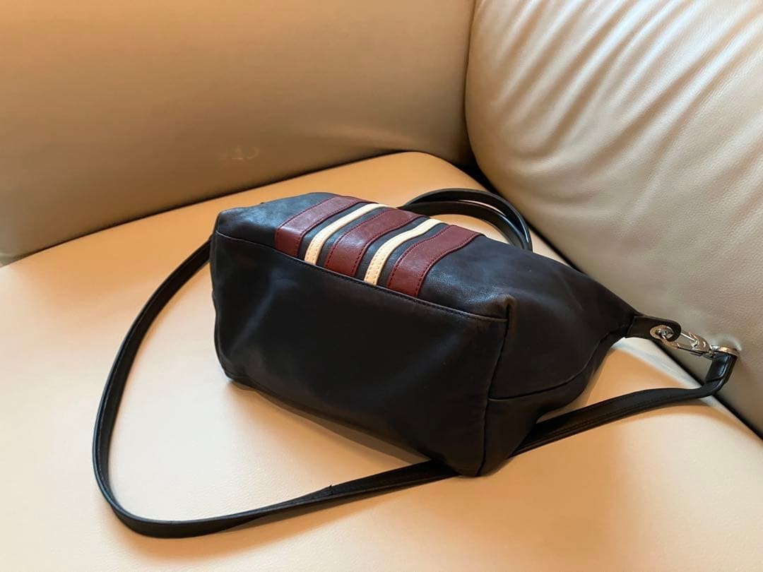 Longchamp Women Bag Rare Official Guarantee Navy Bordeaux Limited Edition Japan image 8