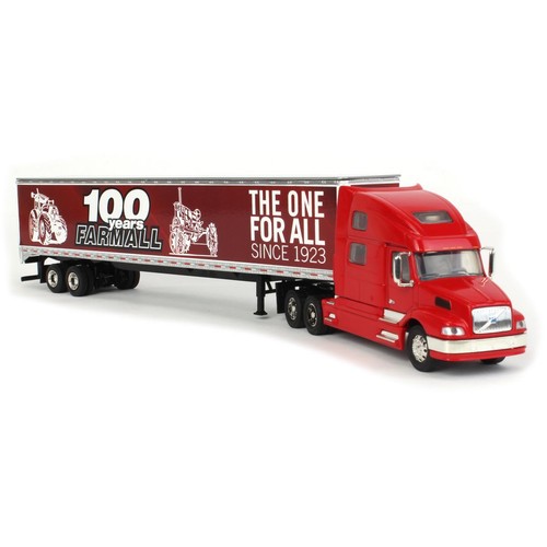 Spec Cast 1/64 100 Years Farmall Volvo 770 Tractor Trailer ZJD1927 - Picture 2 of 5