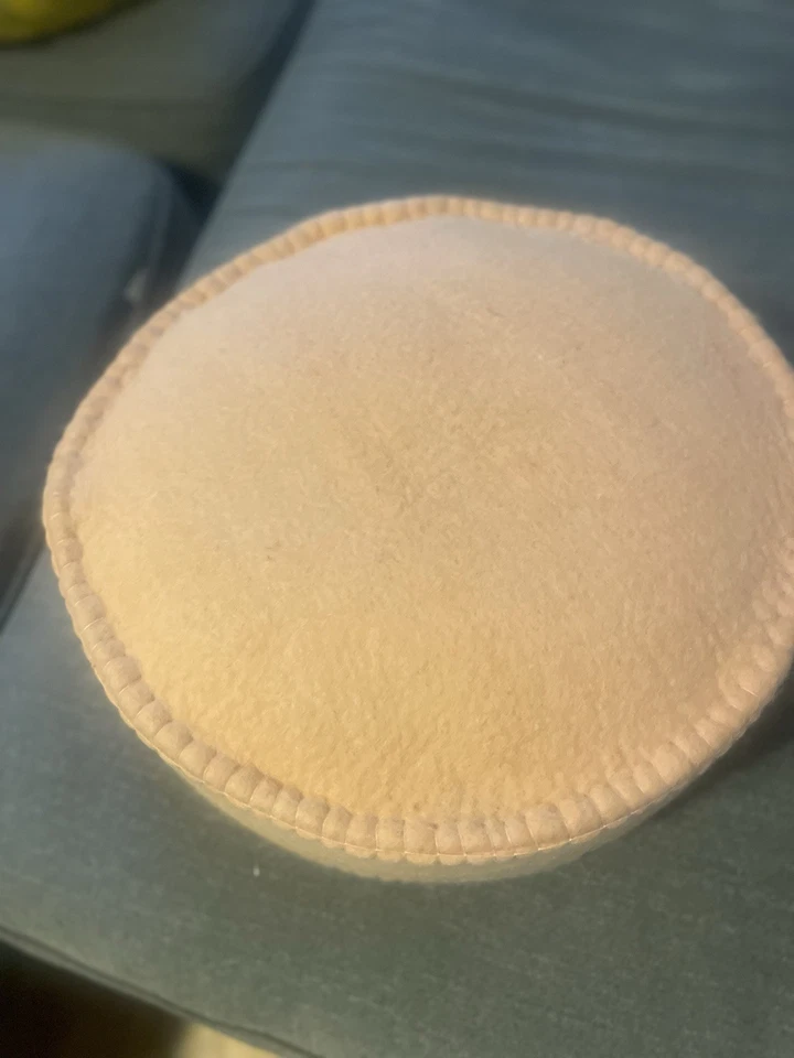 Aveva Wool Felt Floor Pouf– –Scandinavian Design – New with Tags - Image 4 of 4