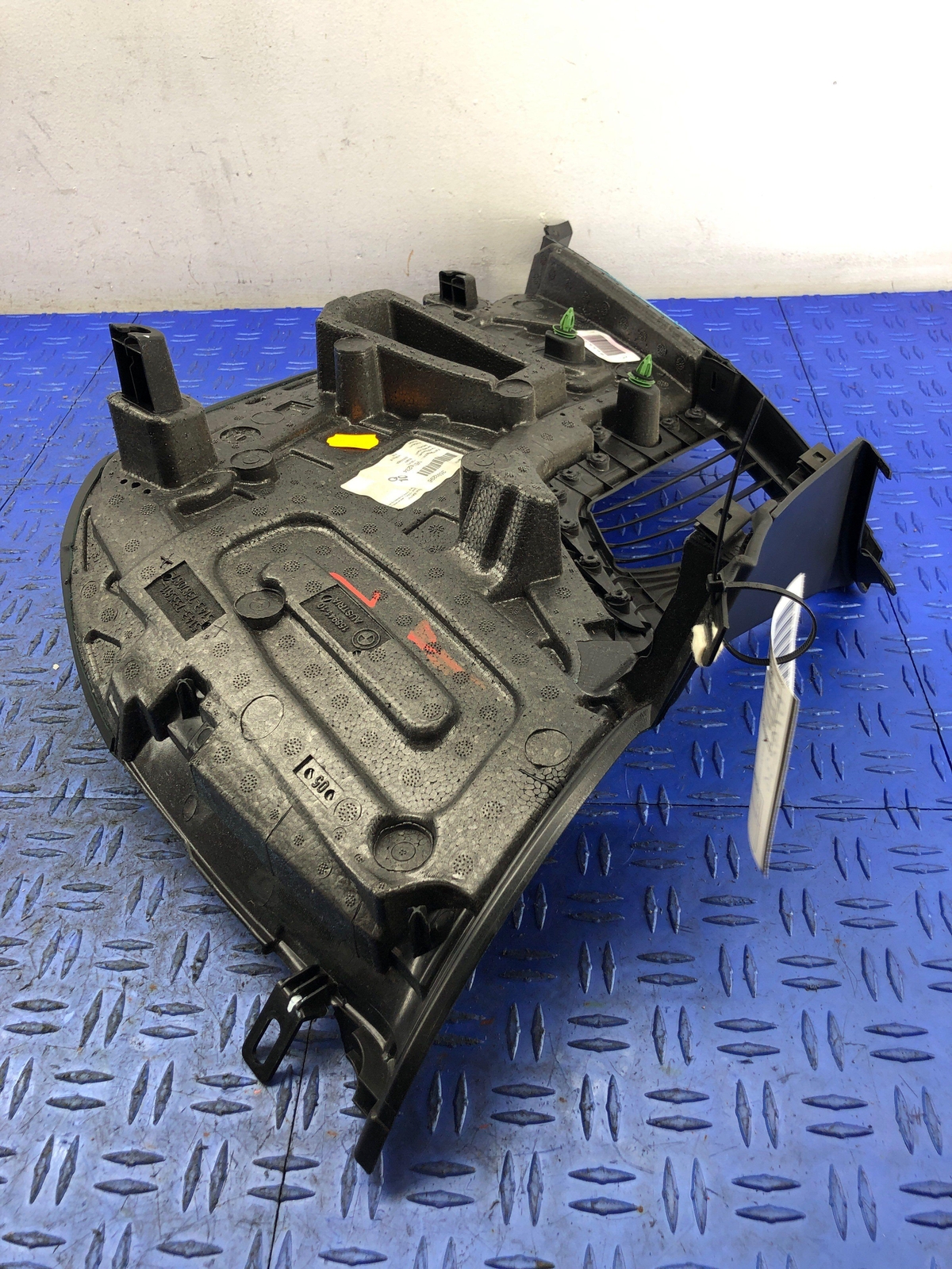 2014-2020 BMW I8 REAR LEFT INNER QUARTER TRIM PANEL COVER BLACK 5143-7335811 OEM