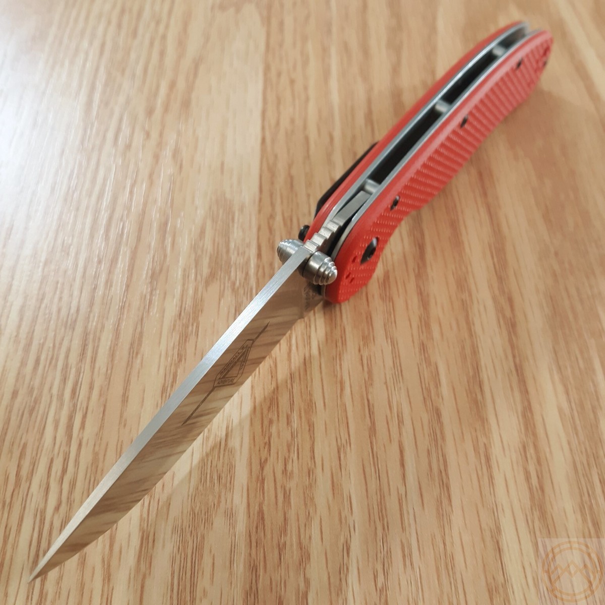 Ontario RAT II Liner lock S35VN Steel Blade Red G10 Handle Pocket