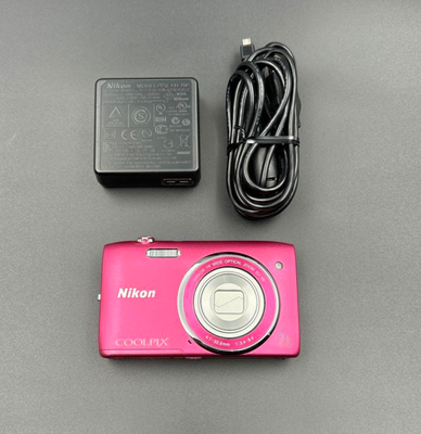 Nikon Digital Camera COOLPIX S3500 Strawberry Pink S3500PK USED | eBay