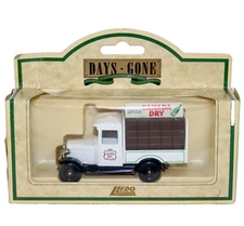 Lledo Days Gone ~ Canada Dry Gingerale 1934 Chevrolet Bottle Van UNPUNCHED CARD 
