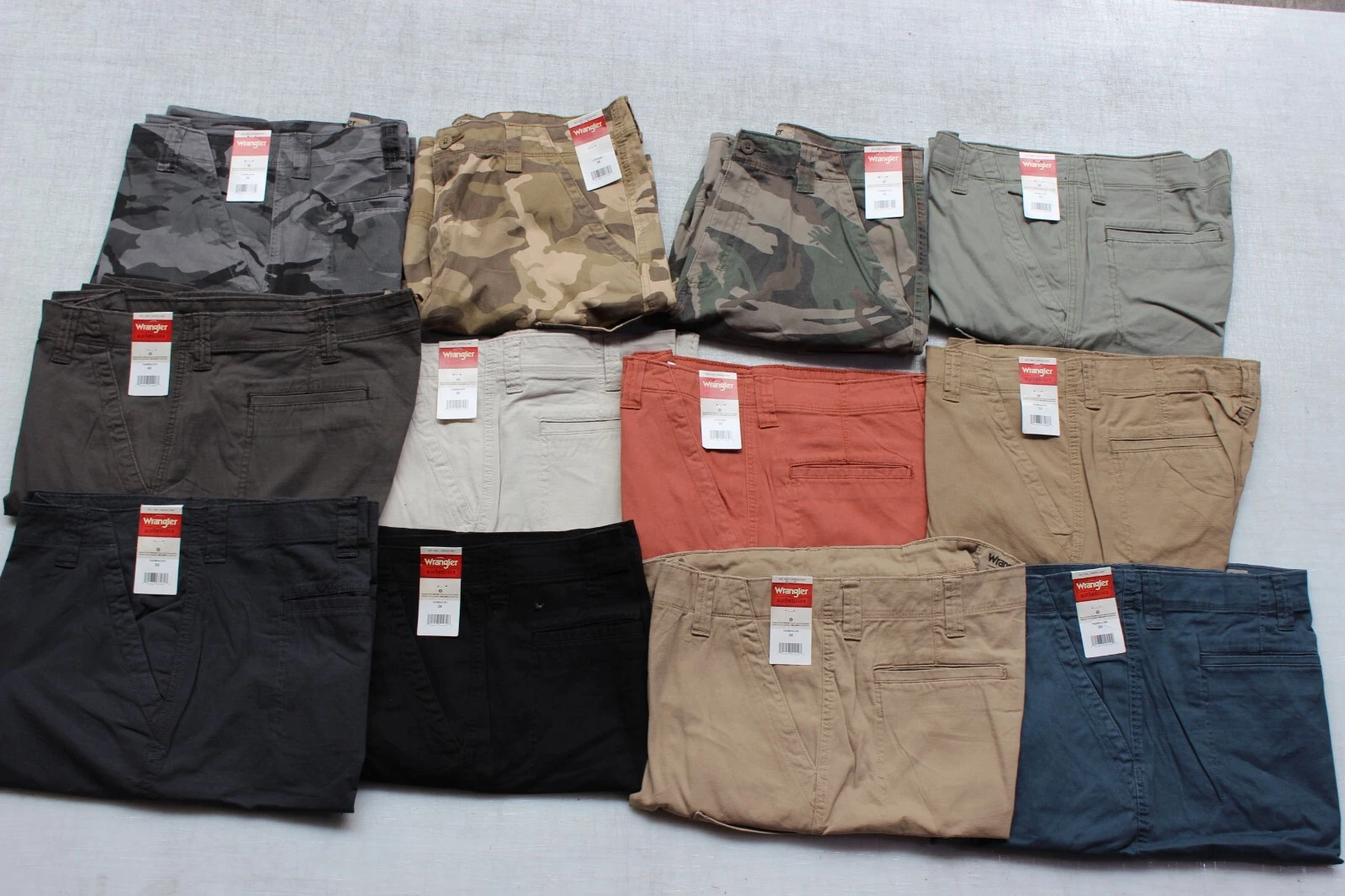 MEN'S WRANGLER AUTHENTICS STRETCH CARGO SHORTS
Opens in a new window or tab