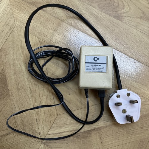Vintage Commodore Power Supply Type MM3 Retro