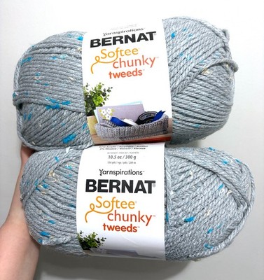 2 Knäuel x 300g Bernat Softee Chunky Tweed Garn: Soft Grey Tweed