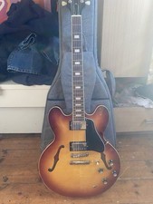 Epiphone Inspired by Gibson ES-335 Figured in Raspberry Tea Burst