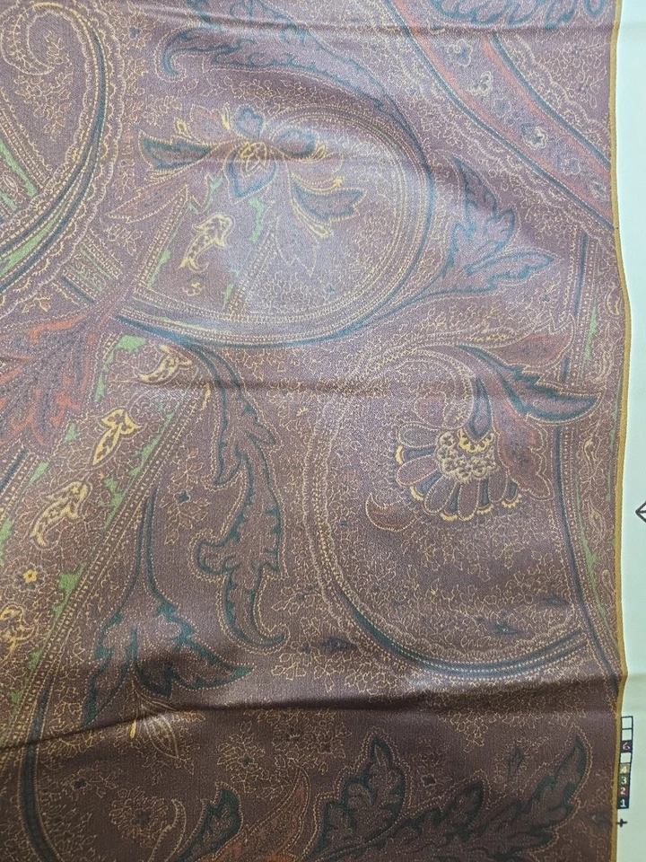 Tela de tapicería de cachemira vintage 1987 exclusivo diseño York "Courtney" 3 años x 55" Foto 3 de 4