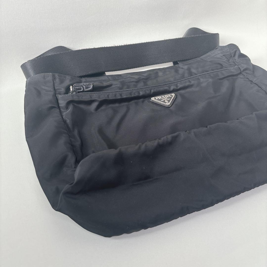 PRADA Black Nylon Shoulder Bag A4 Compatible for Commuting School Mom Bag thumbnail 15