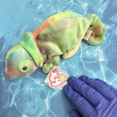 SUPER RARE Ty Beanie Baby Rainbow Chameleon  1997 Comma Error