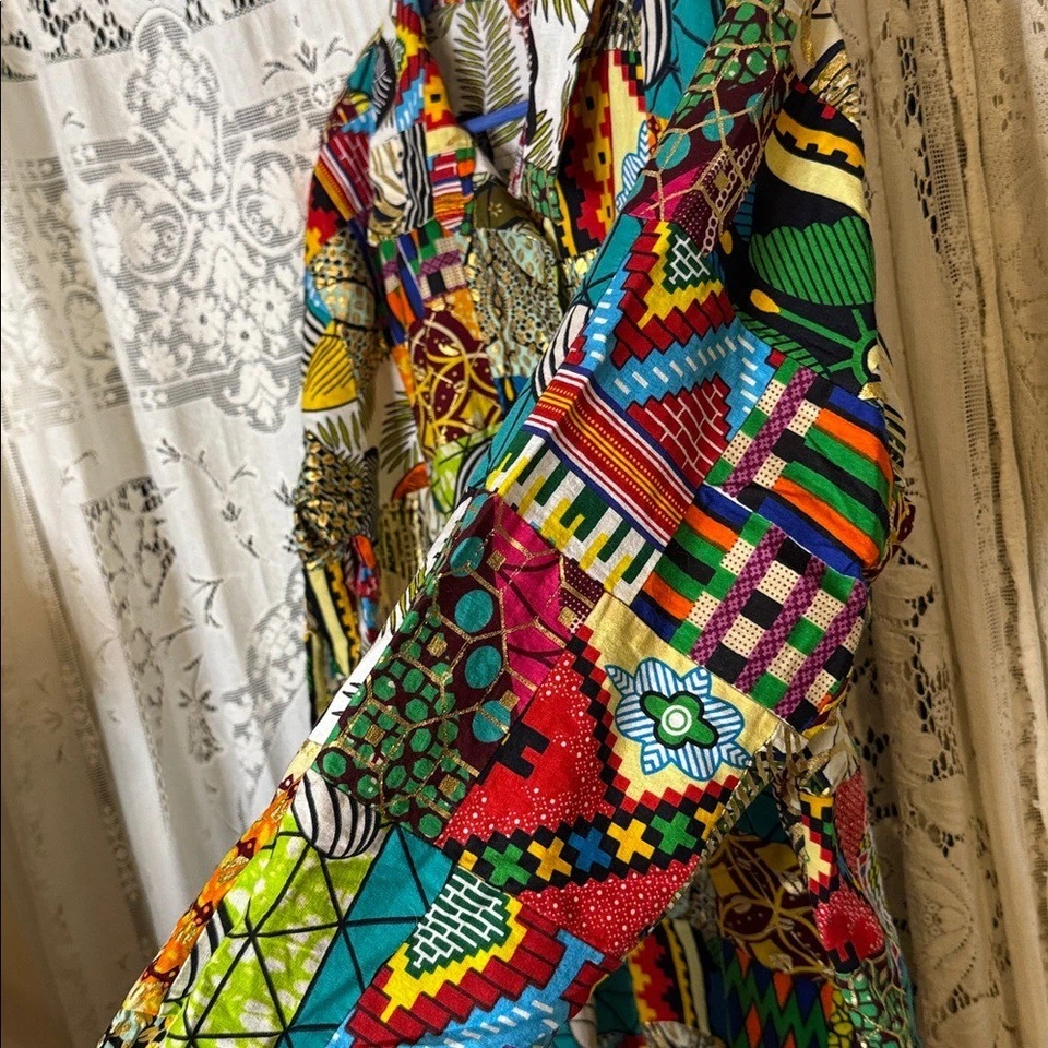 Vestido camisero de manga larga colorido patchwork Foto 3 de 4