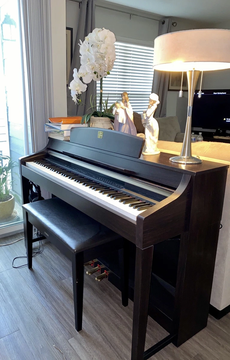 Yamaha Clavinova CLP370 Digital Piano