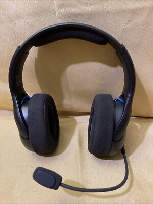 PDP 051-049-NA-LIC PS4 Wireless Stereo Gaming Headset Black. NO TRANSMITTER
