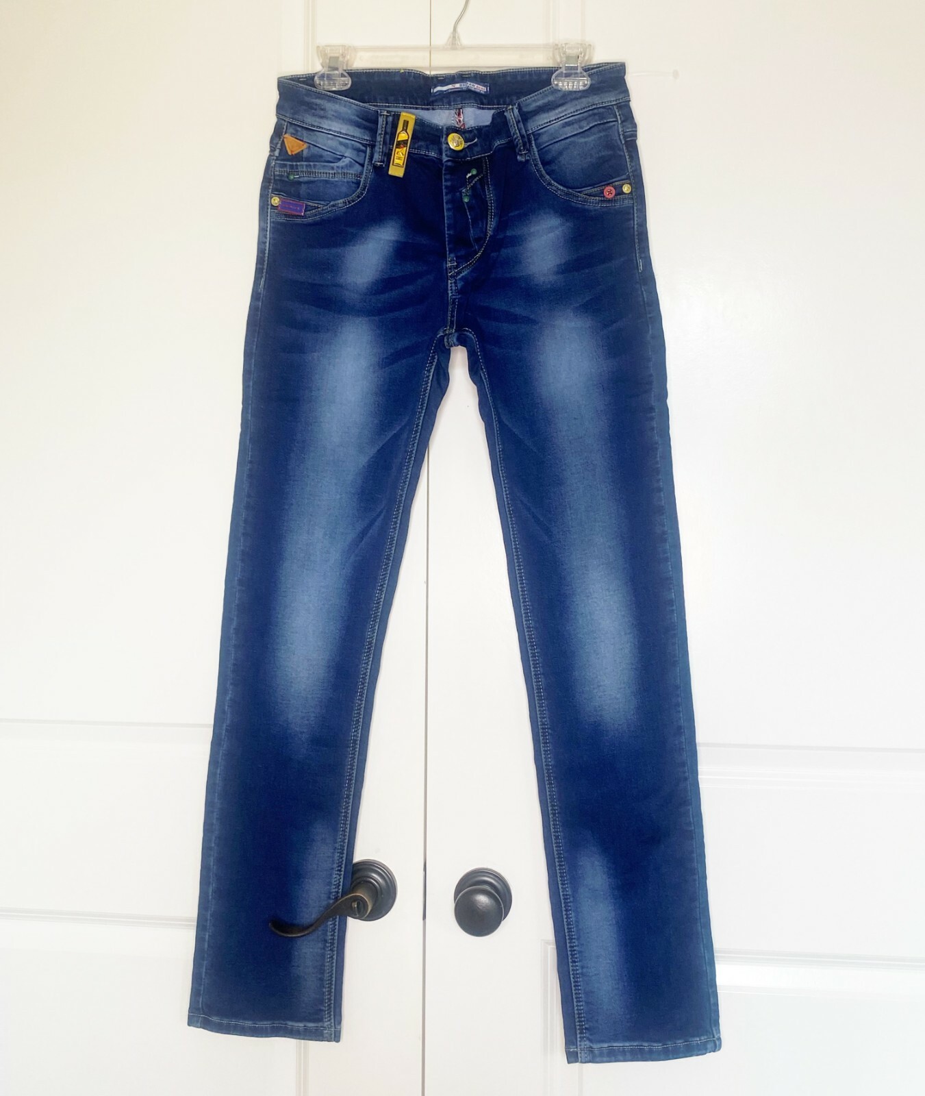 NWT Bahubali distressed blue studded straight leg jeans size 30x31