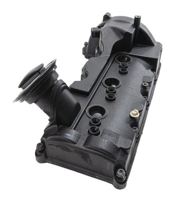 13-16 PORSCHE CAYENNE (958) 3.0L DIESEL (MCN.RB) LEFT DRIVER ENGINE VALVE COVER