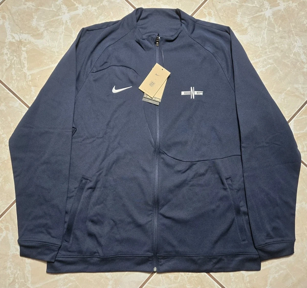 Las mejores ofertas en Chaquetas de fútbol equipo nacional de