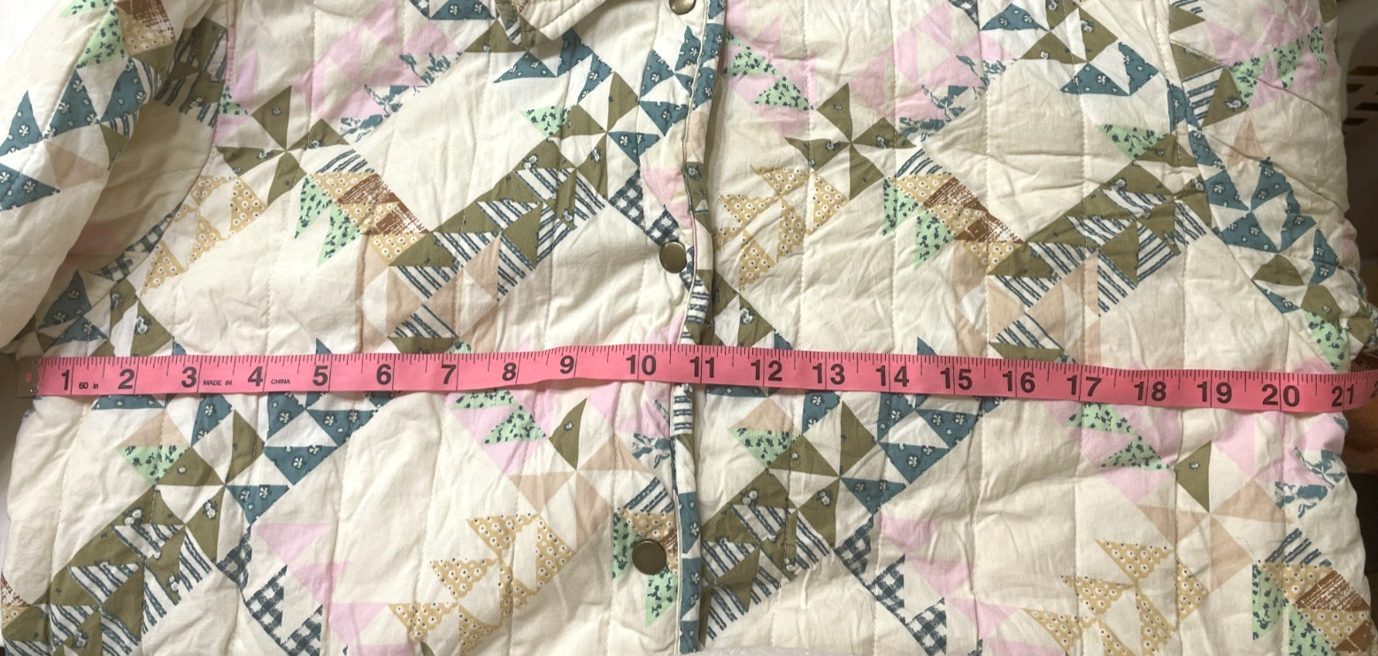 Universal Threads quilted jacket size M patchwork… - image 6